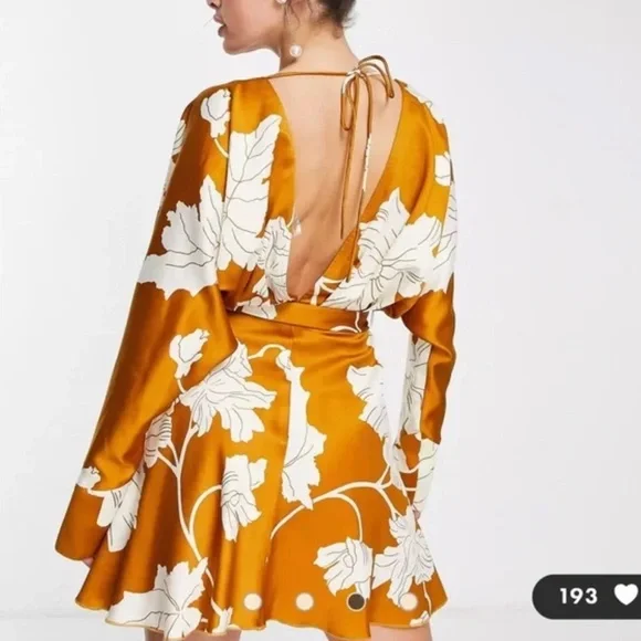 ASOS  NWTS Batswing Satin Mini Dress US 12 - Picture 3 of 7